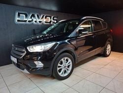 Svart Begagnad 2018 Ford Kuga Titanium SUV | 127 900 kr (Superpris)