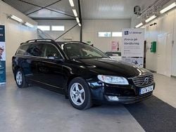 Svart Begagnad 2016 Volvo V70 Momentum Kombi | 144 900 kr (Marknadspris)