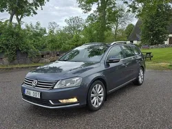 Grå Begagnad 2012 VW Passat Kombi | 55 000 kr (Superpris)