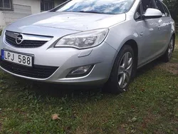 Grå Begagnad 2011 Opel Astra Enjoy Kombi | 28 000 kr (Bra pris)