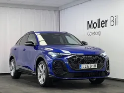 Blå (ultrablå metallic) Ny 2025 Audi Q5 Sportback Design SUV | 778 500 kr (Dyr)