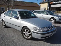 Ljusgrå Begagnad 2003 Saab 9-3 Halvkombi | 34 900 kr (Lite dyr)