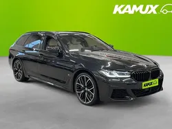 Svart Begagnad 2021 BMW 540 M Sport Kombi | 448 700 kr (Marknadspris)