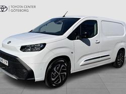 Vit Begagnad 2024 Toyota Proace City Van | 429 900 kr