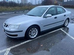 Begagnad 2003 Saab 9-3 Sedan | 32 500 kr