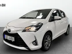 Vit Begagnad 2018 Toyota Yaris Multidrive S Halvkombi | 159 000 kr (Marknadspris)