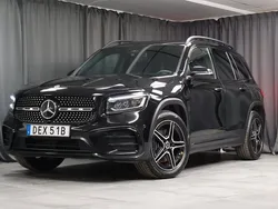 Svart Begagnad 2024 Mercedes GLB250 AMG line SUV | 569 000 kr