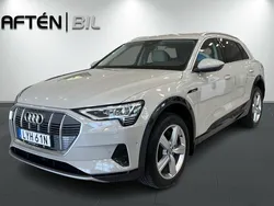 Ljusbrun Begagnad 2019 Audi e-tron Proline SUV | 339 900 kr (Marknadspris)