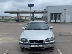 Begagnad 2002 Volvo S60 Sedan | 25 000 kr (Marknadspris)