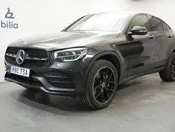 Grå Begagnad 2022 Mercedes GLC300e AMG Sportkupé | 569 900 kr (Lite dyr)