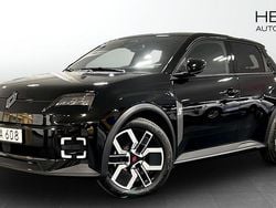 Svart (black) Ny 2025 Renault 5 E-Tech Techno Halvkombi | 405 800 kr