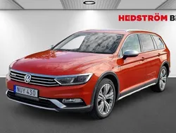 Orange Begagnad 2016 VW Passat Alltrack Kombi | 169 000 kr (Dyr)