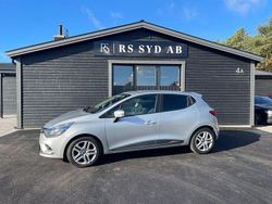 Silver Begagnad 2018 Renault Clio IV Zen Halvkombi | 89 000 kr (Marknadspris)