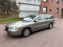 Grön Begagnad 2008 Volvo V70 Standard Kombi | 25 000 kr (Bra pris)