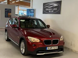 Röd Begagnad 2010 BMW X1 SUV | 89 900 kr (Marknadspris)