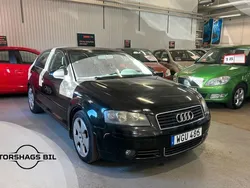 Svart Begagnad 2004 Audi A3 Comfort Halvkombi | 37 900 kr (Marknadspris)