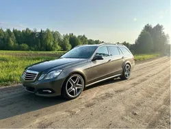 Begagnad 2010 Mercedes E350 Avantgarde Kombi | 109 900 kr