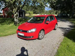 Röd Begagnad 2013 VW Golf VII Halvkombi | 99 000 kr (Dyr)