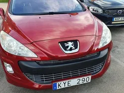 Röd Begagnad 2010 Peugeot 308 Halvkombi | 64 000 kr (Lite dyr)