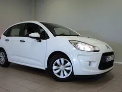Vit Begagnad 2010 Citroën C3 Halvkombi | 38 900 kr (Marknadspris)