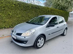 Silver Begagnad 2006 Renault Clio R.S. Halvkombi | 19 500 kr (Marknadspris)