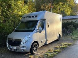 Silver Begagnad 2016 Opel Movano Van | 430 000 kr