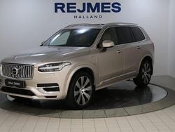 Grå Begagnad 2023 Volvo XC90 Ultimate SUV | 619 500 kr