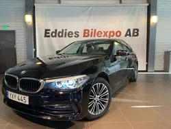 Svart Begagnad 2017 BMW 520 Sport Line Sedan | 269 900 kr (Marknadspris)