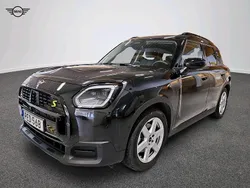 Svart Begagnad 2024 Mini Countryman SUV | 449 900 kr