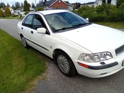 Vit Begagnad 2001 Volvo S40 Sedan | 14 000 kr (Bra pris)