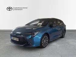 Blå Begagnad 2020 Toyota Corolla Style Kombi | 244 900 kr (Marknadspris)