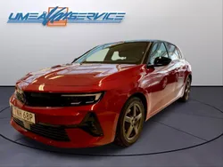Röd (hot red metallic) Begagnad 2022 Opel Astra Ultimate Halvkombi | 299 000 kr (Dyr)