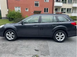 Grå Begagnad 2014 Subaru Outback SUV | 142 000 kr (Dyr)
