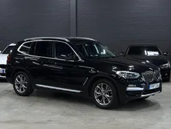 Svart (svart metallic) Begagnad 2019 BMW X3 Sport Line SUV | 329 900 kr (Bra pris)