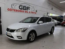 Vit Begagnad 2011 Kia Ceed Sportswagon Kombi | 54 900 kr (Marknadspris)