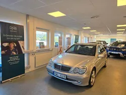 Silver Begagnad 2004 Mercedes C180 Avantgarde Sedan | 34 900 kr (Bra pris)