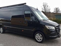 Obsidian svartmetallic Begagnad 2023 Mercedes Sprinter Van | 1 495 000 kr