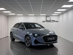 Ljusgrå Begagnad 2024 Audi A3 Sportback Advanced Halvkombi | 329 900 kr