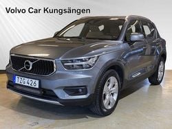 Grå Begagnad 2018 Volvo XC40 Momentum SUV | 224 900 kr (Marknadspris)