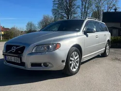 Silver Begagnad 2011 Volvo V70 R-Design Kombi | 65 000 kr (Marknadspris)