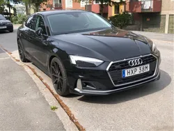 Svart Begagnad 2021 Audi A5 Sportback Comfort Halvkombi | 359 000 kr (Marknadspris)
