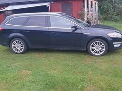 Svart Begagnad 2014 Ford Mondeo Business Edition Kombi | 40 000 kr