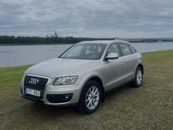 Silver Begagnad 2012 Audi Q5 Design SUV | 94 900 kr (Bra pris)