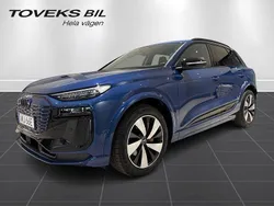 Blå Ny 2024 Audi Q6 e-tron Comfort SUV | 839 000 kr (Superpris)