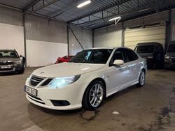 Vit Begagnad 2010 Saab 9-3 Vector Sedan | 59 900 kr (Marknadspris)