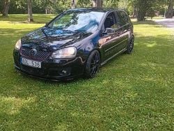 Svart Begagnad 2007 VW Golf V Edition Halvkombi | 120 000 kr