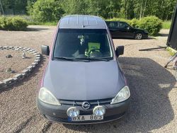 Vit Begagnad 2006 Opel Combo Minibuss | 14 500 kr (Marknadspris)