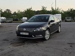 Grå Begagnad 2011 VW Passat Sedan | 65 000 kr (Lite dyr)