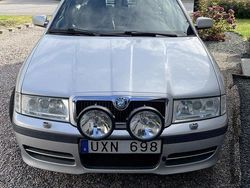 Silver Begagnad 2004 Skoda Octavia RS Halvkombi | 33 000 kr (Lite dyr)