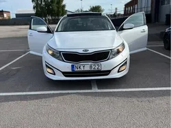 Vit Begagnad 2014 Kia Optima Sedan | 120 000 kr (Marknadspris)